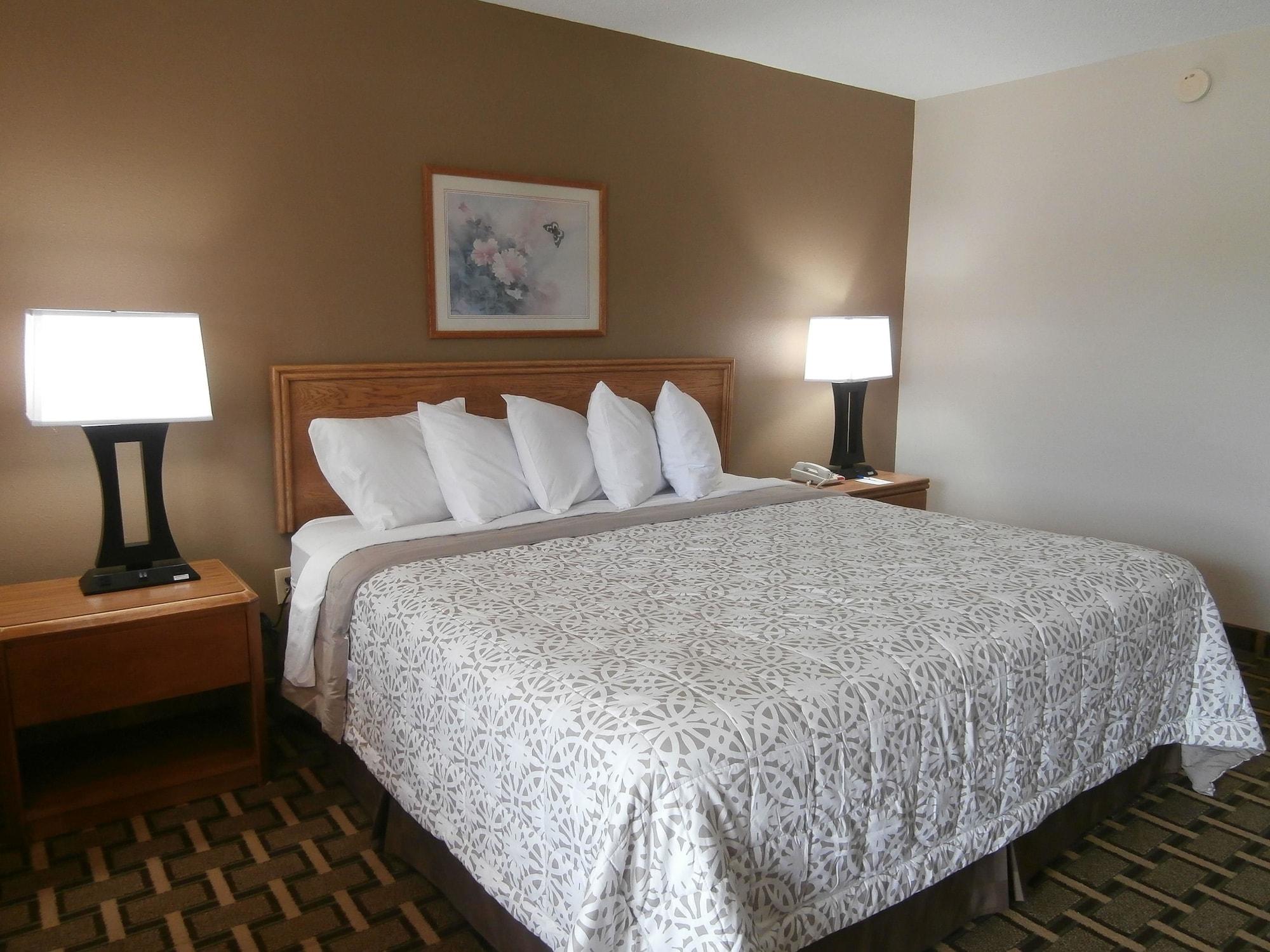 Americas Best Value Inn Блу-Ридж Экстерьер фото