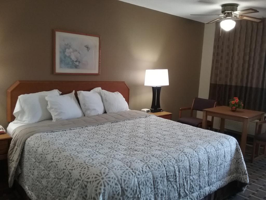 Americas Best Value Inn Блу-Ридж Экстерьер фото
